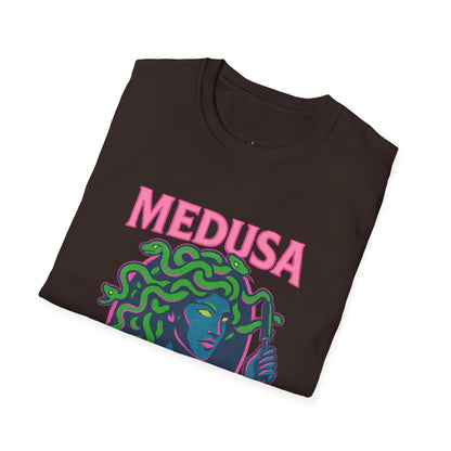 Medusa Beauty Salon T-Shirt | Look That Turns Heads